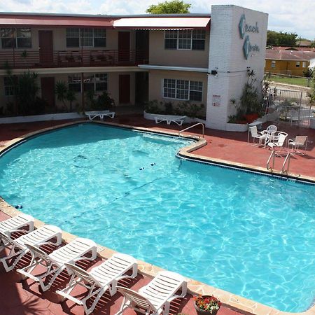 Beach And Town Motel Hollywood Exterior photo
