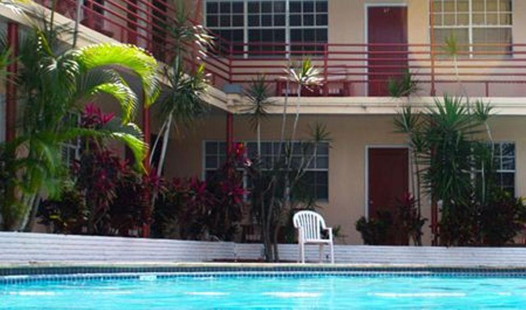 Beach And Town Motel Hollywood Exterior photo